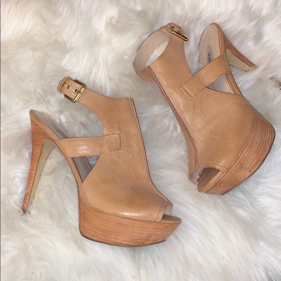 Guess by Marciano Shoes - GUESS NUDE PLATFORMS